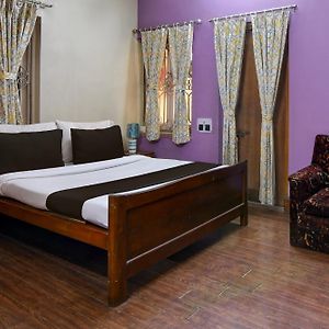 Hotel O Brothers Inn